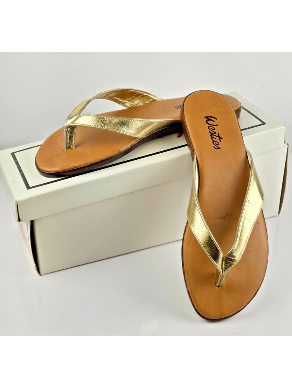 Westies Sparrow Gold Leather Thong Sandals Womens 6.5M NOS Box Flip Flops